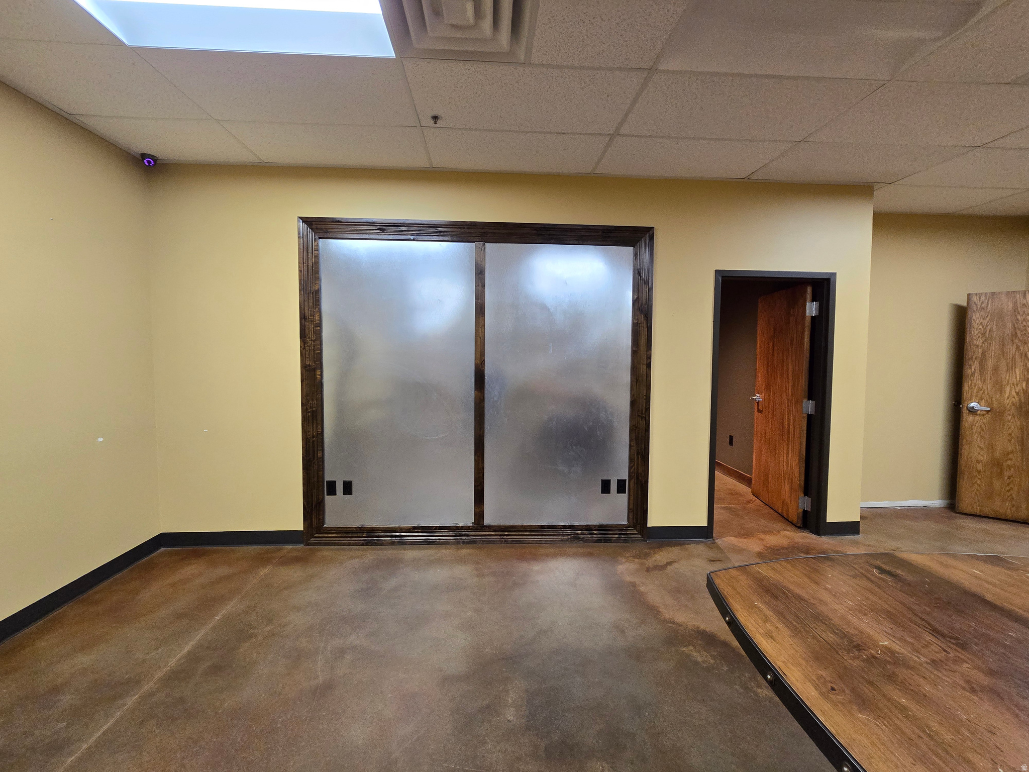 RICH - Commercial Lease