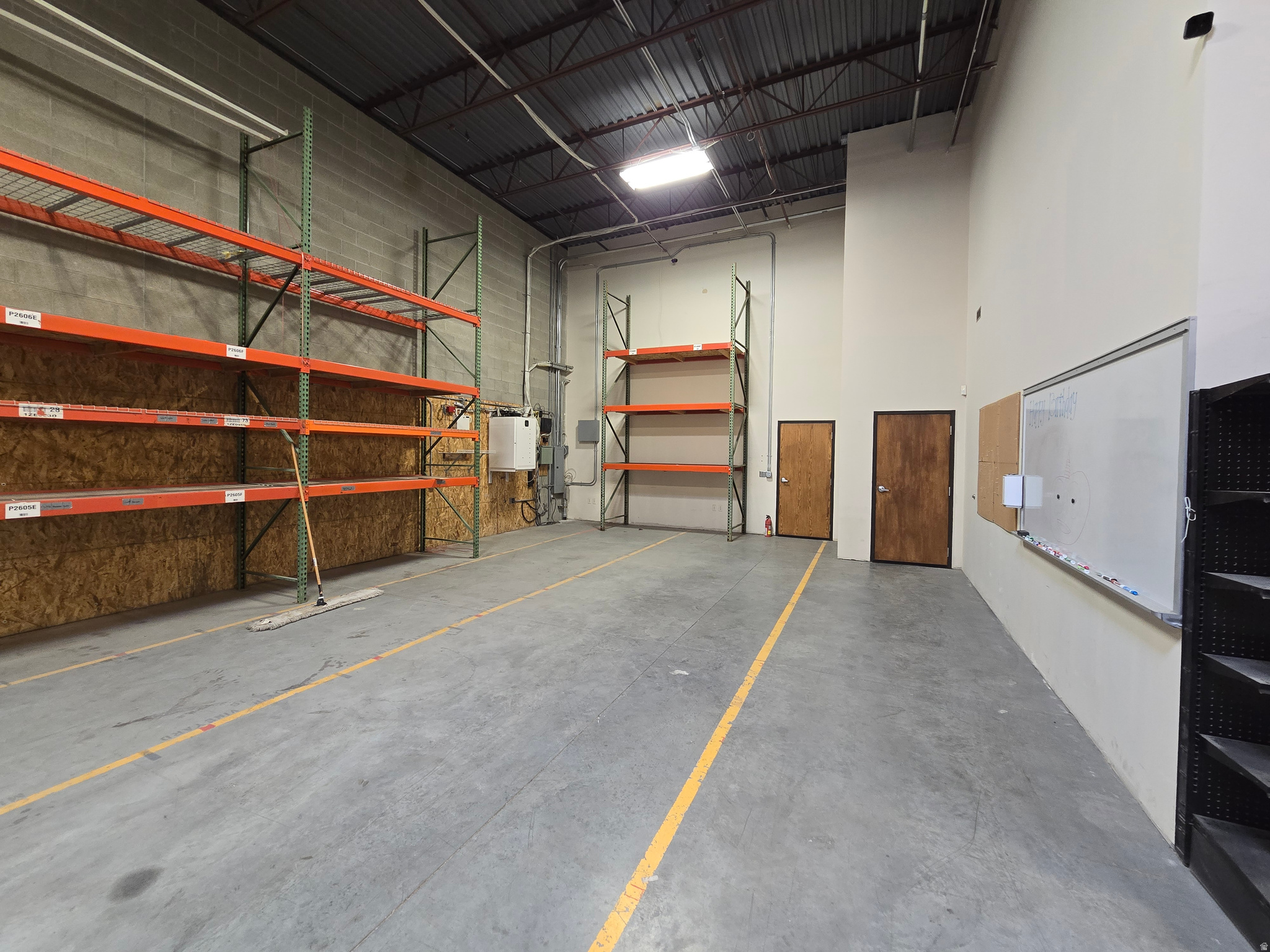 RICH - Commercial Lease