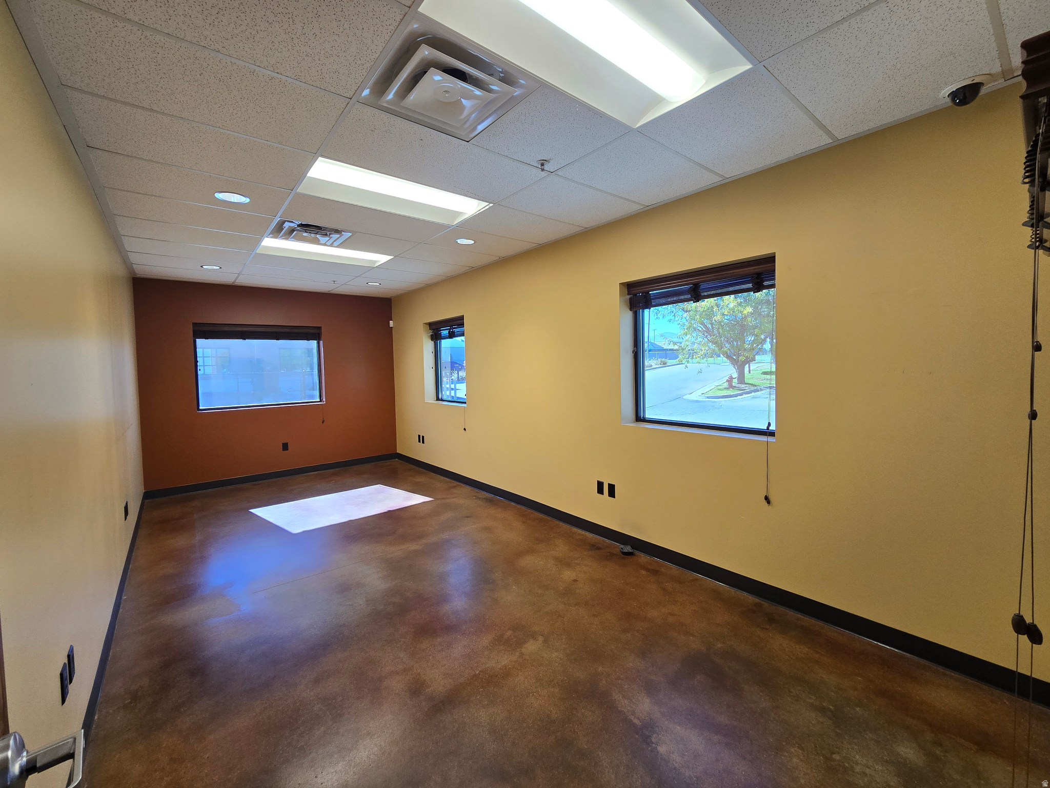 RICH - Commercial Lease