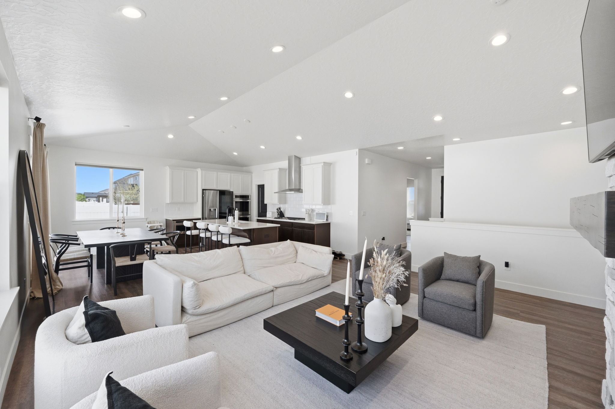 CATALINA BAY - Residential