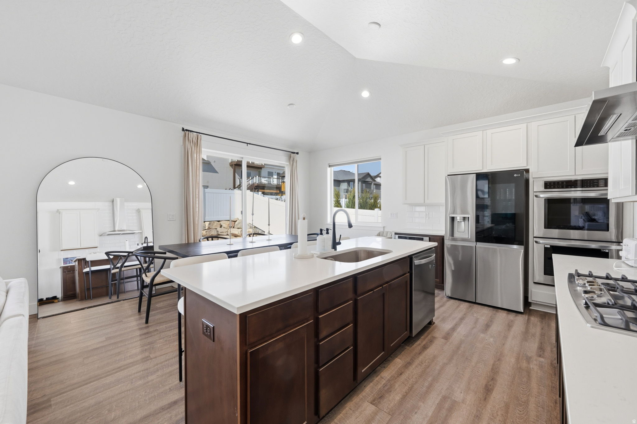 CATALINA BAY - Residential