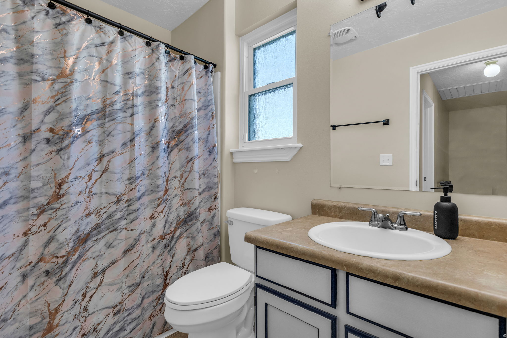 WHITE HILLS - Residential