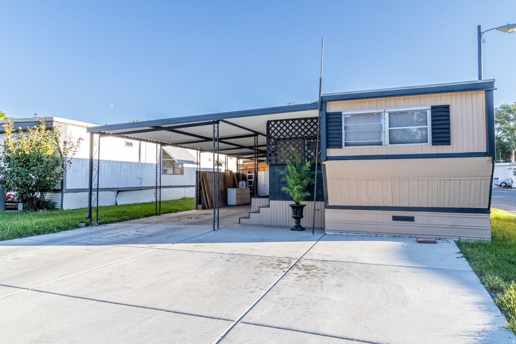 Photo of 333 CHILDS AVE #16C, Ogden, UT 84404 (MLS # 2178341)