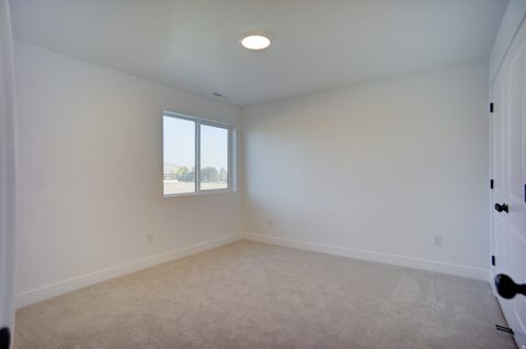 Tiny photo for 1013 E MAJESTIC LN #121, Erda, UT 84074 (MLS # 2141630)