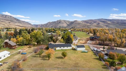 Tiny photo for 567 S 8850 E, Huntsville, UT 84317 (MLS # 2118002)