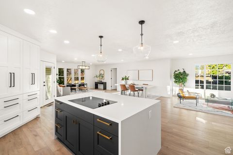 Tiny photo for 567 S 8850 E, Huntsville, UT 84317 (MLS # 2118002)