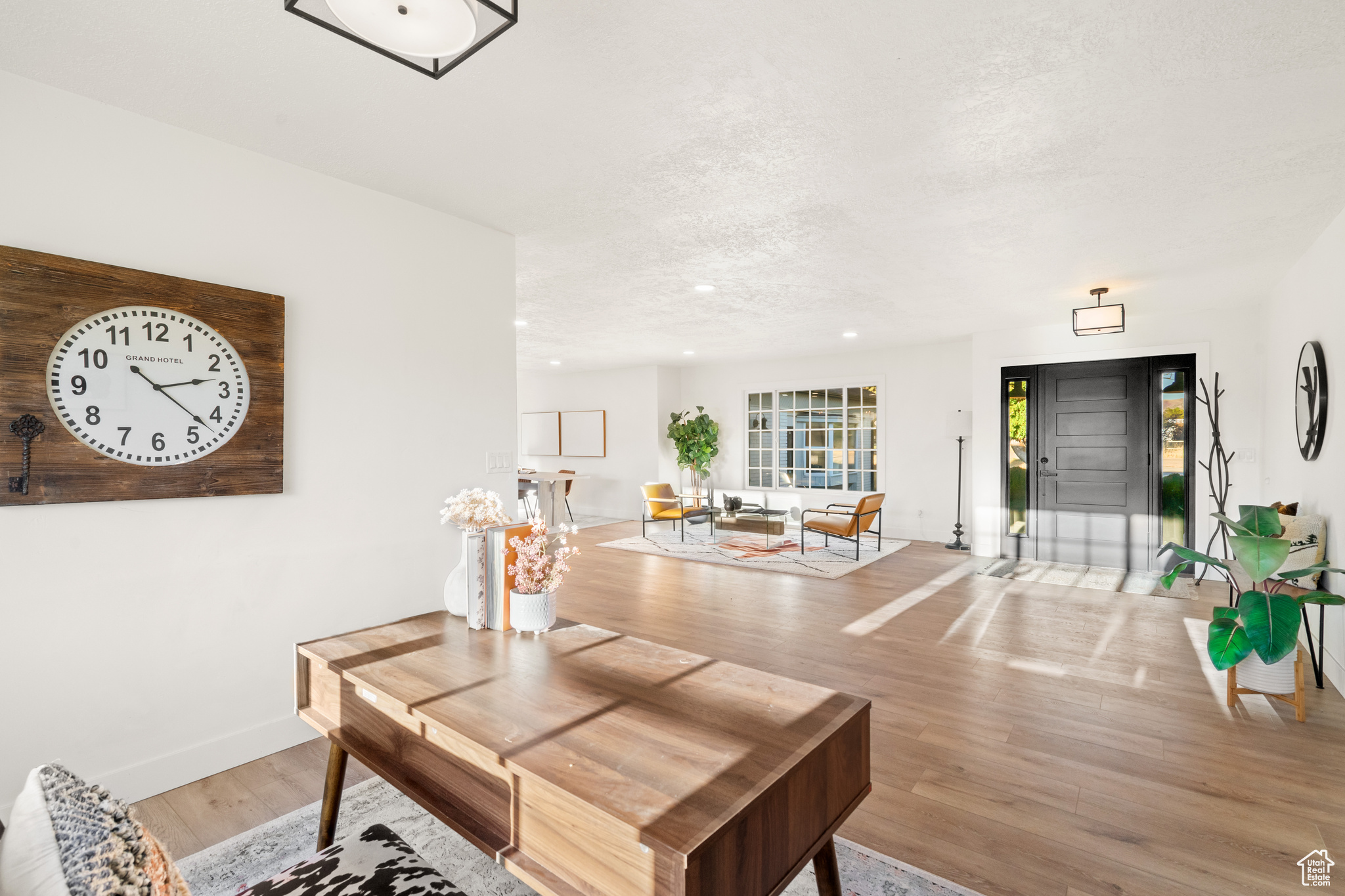 MOUNTAIN VALLEY MEAD - Residential