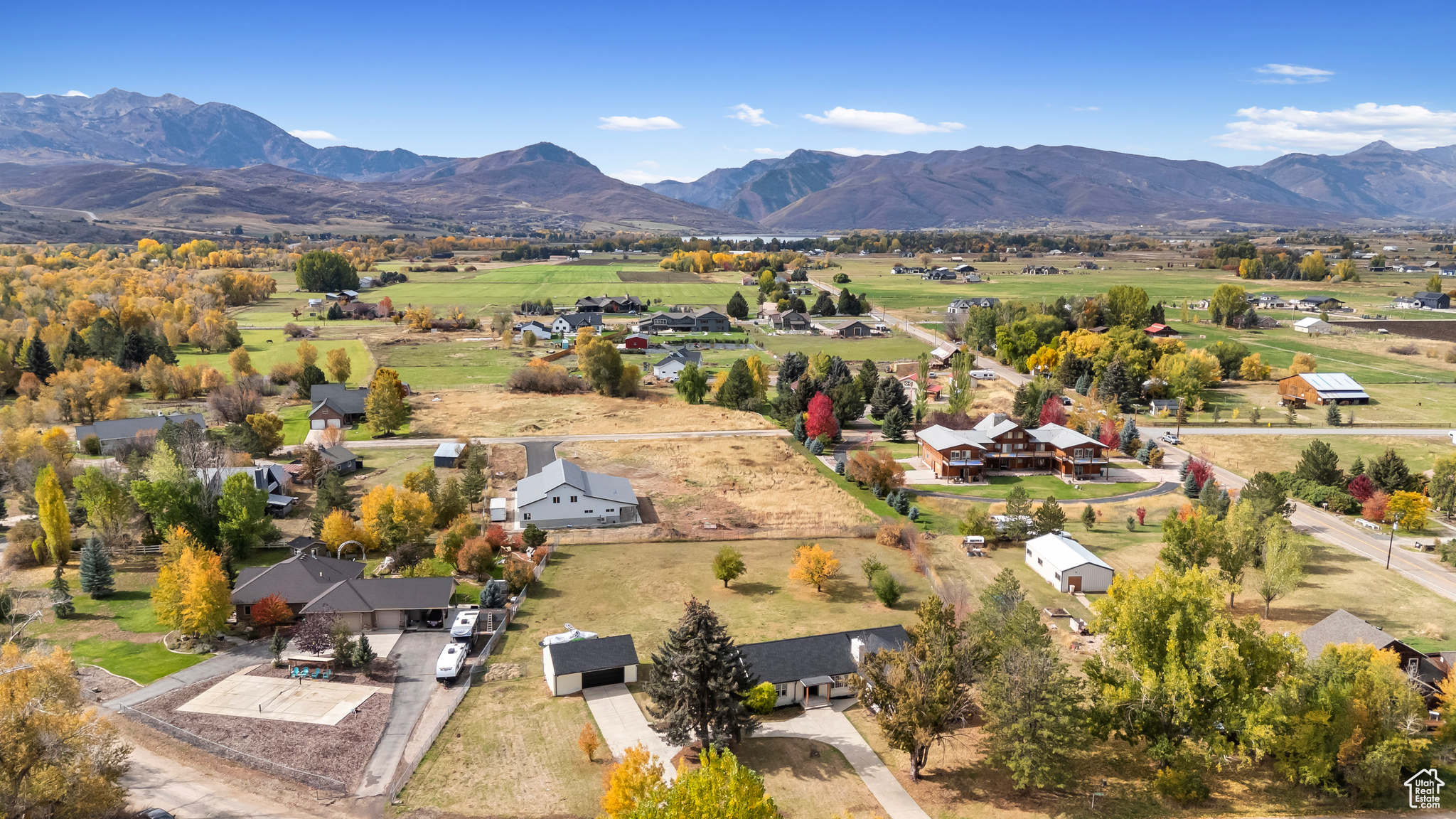 MOUNTAIN VALLEY MEAD - Residential