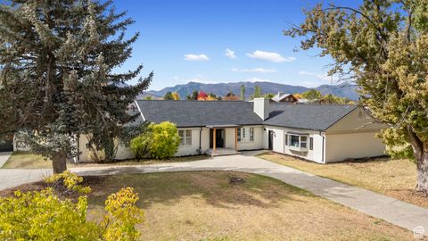 Photo of 567 S 8850 E, Huntsville, UT 84317 (MLS # 2118002)