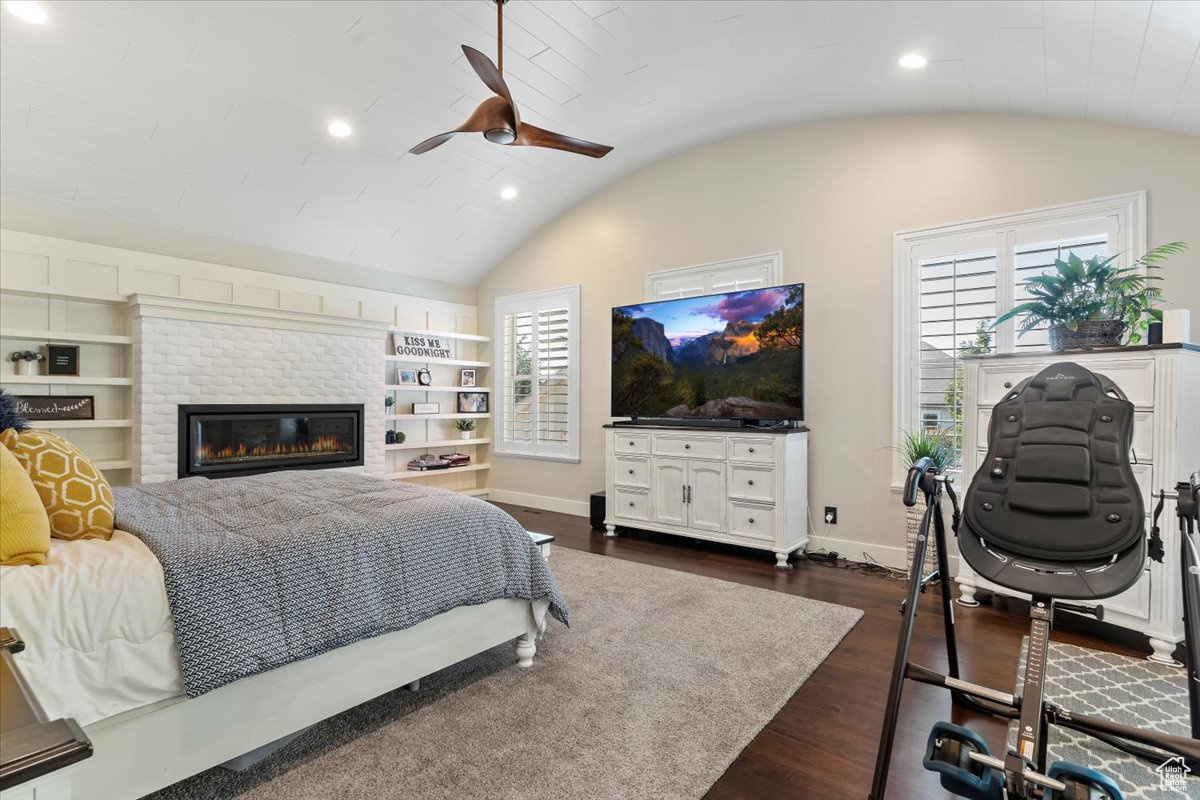 MOUNTAIN VISTAS - Residential