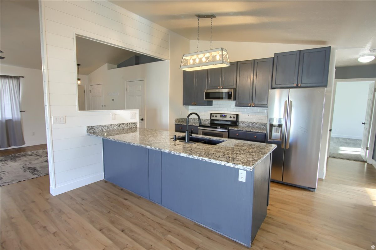 ASPEN RUN SUBDIVISIO - Residential