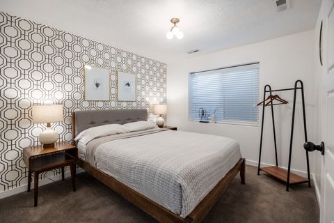 Tiny photo for 667 N WALL ST, Salt Lake City, UT 84103 (MLS # 2151058)