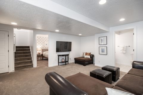 Tiny photo for 667 N WALL ST, Salt Lake City, UT 84103 (MLS # 2151058)