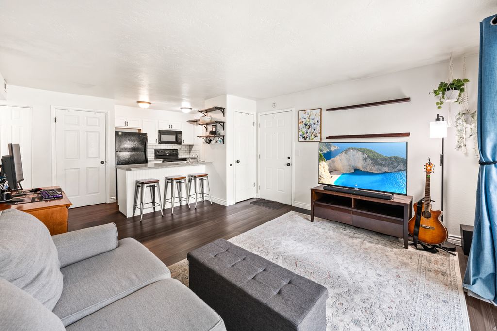 Photo of 1205 E WATERSIDE CV S #23, Midvale, UT 84047 (MLS # 2157948)