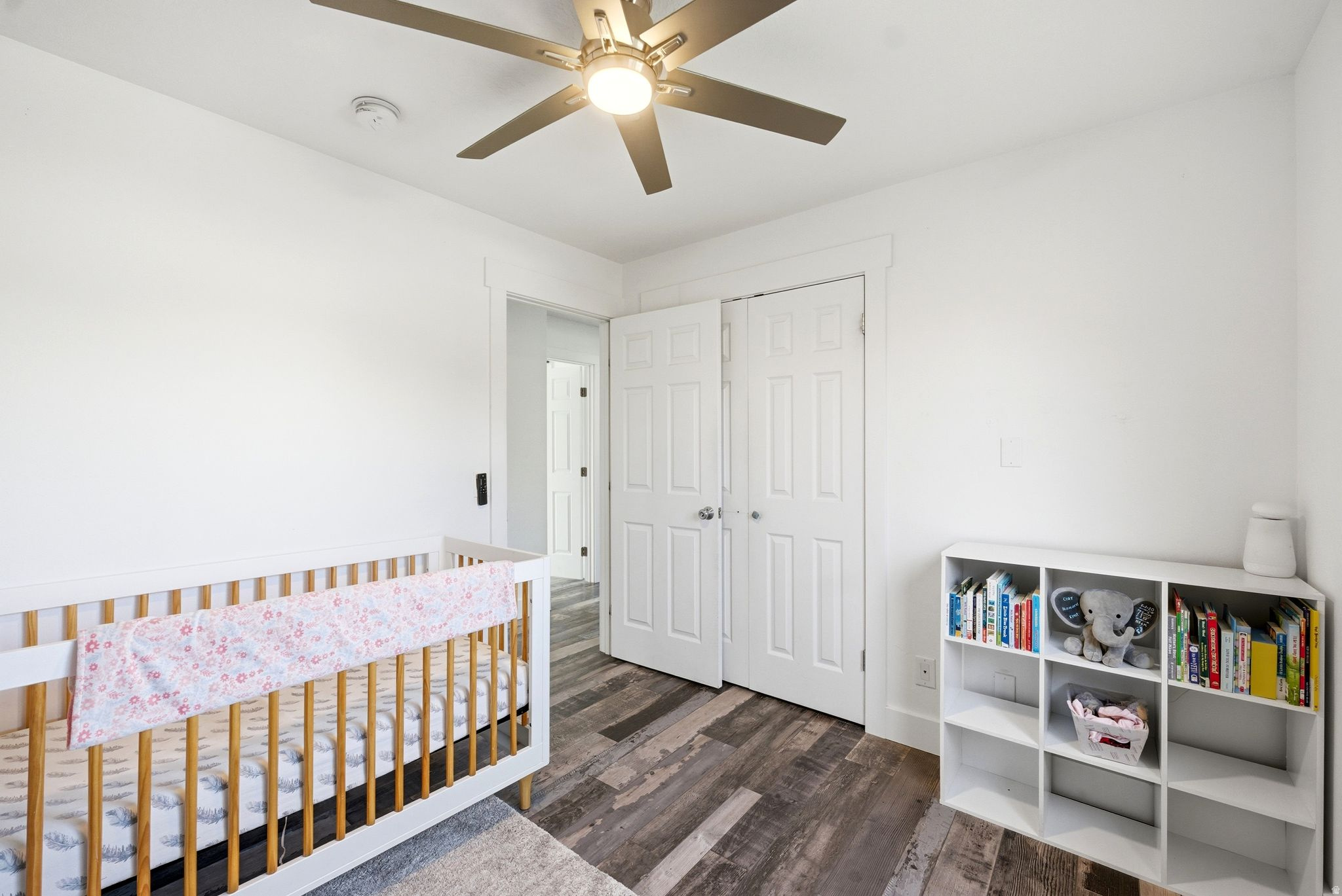 COUNTRY ESTA - Residential