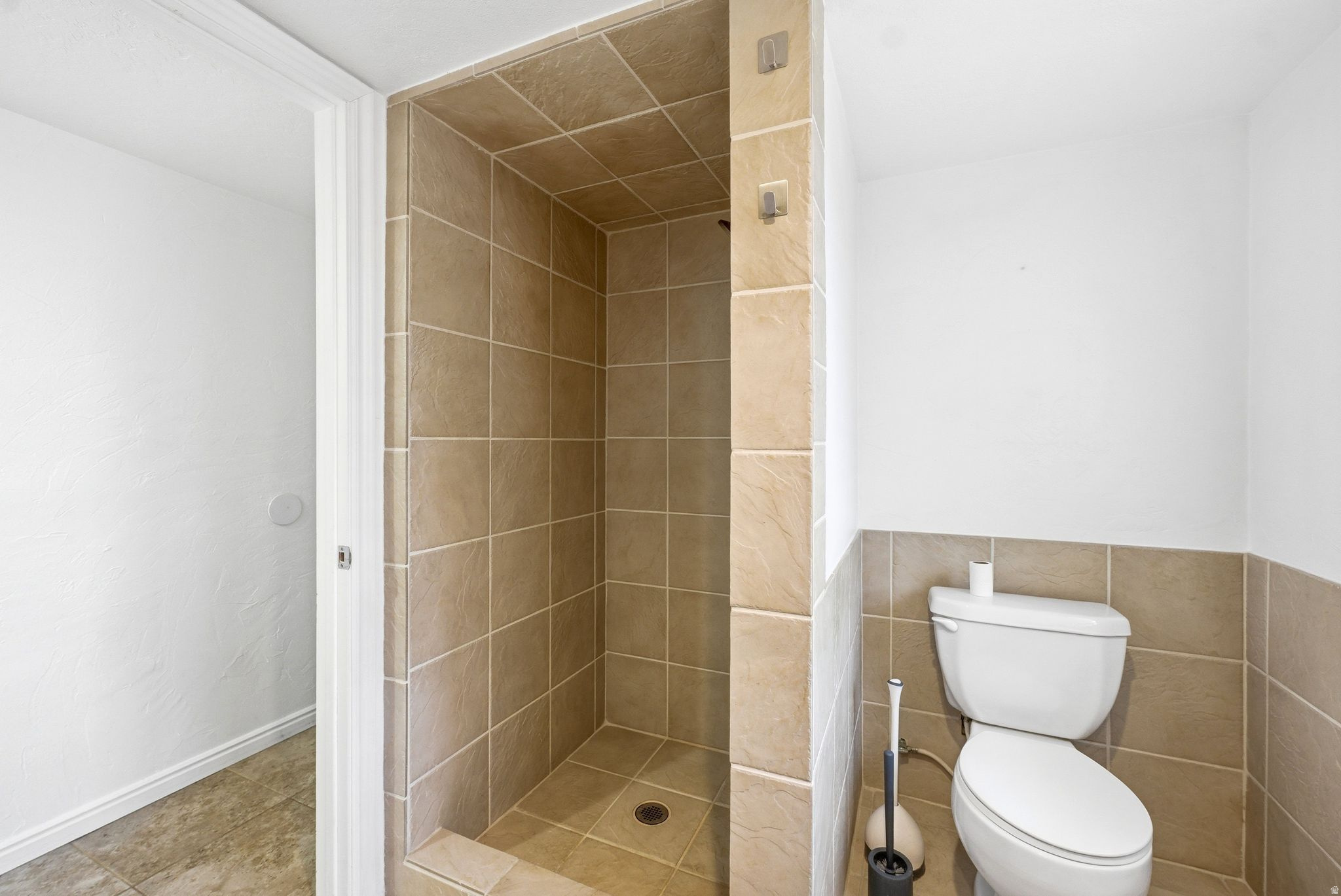 COUNTRY ESTA - Residential