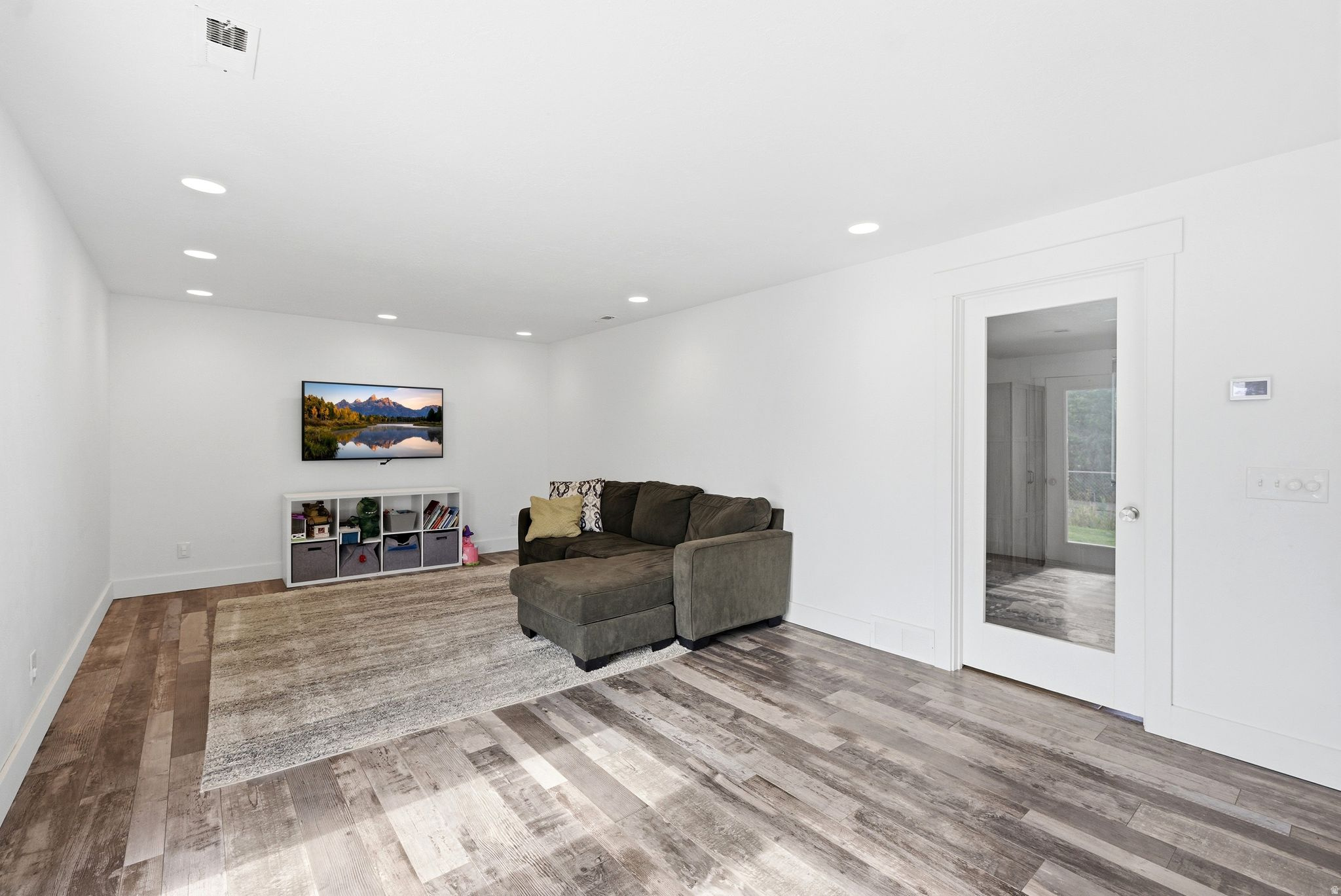 COUNTRY ESTA - Residential