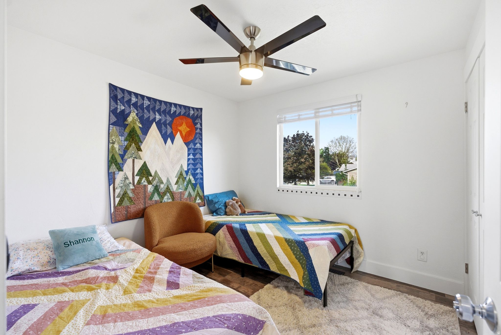 COUNTRY ESTA - Residential