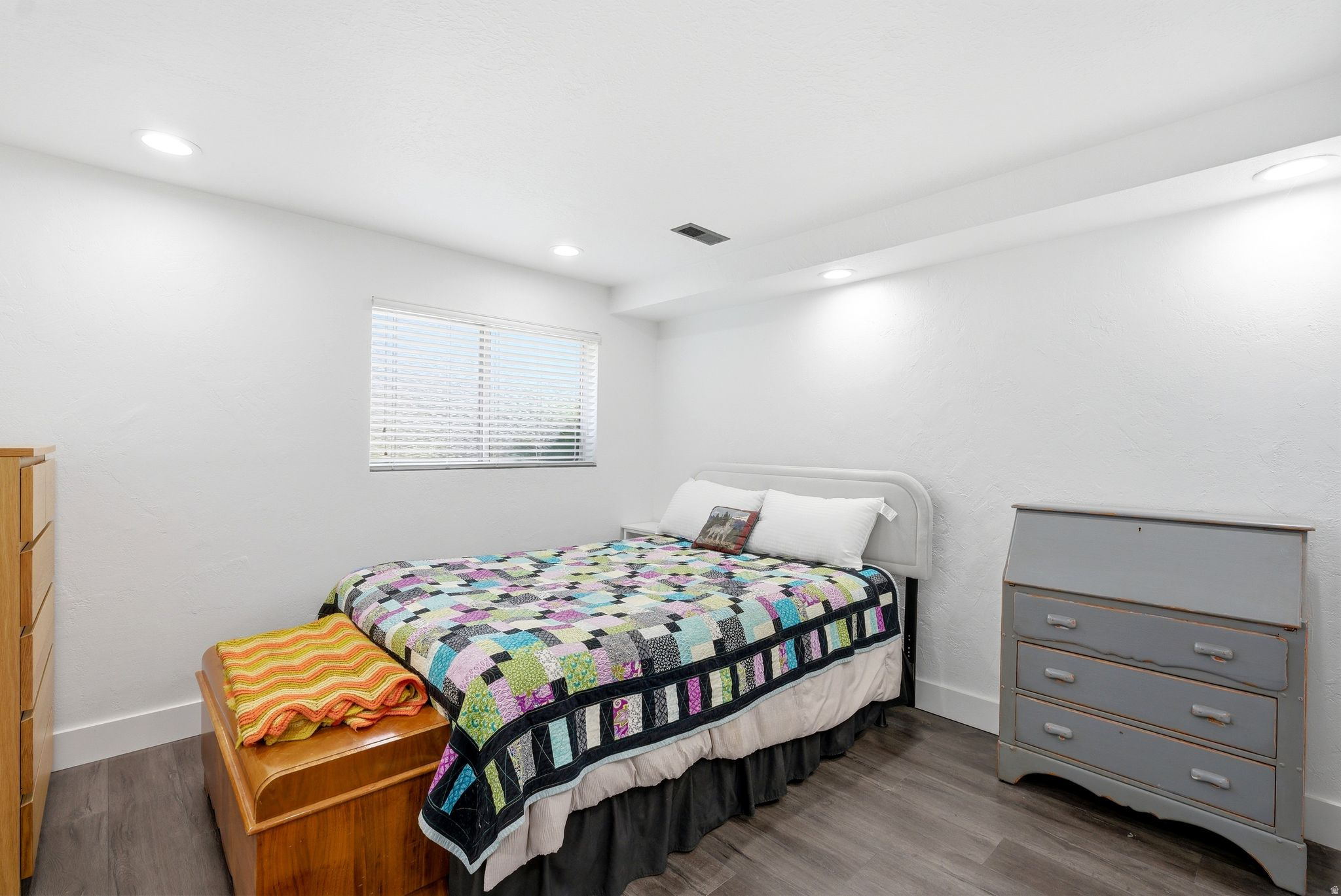 COUNTRY ESTA - Residential