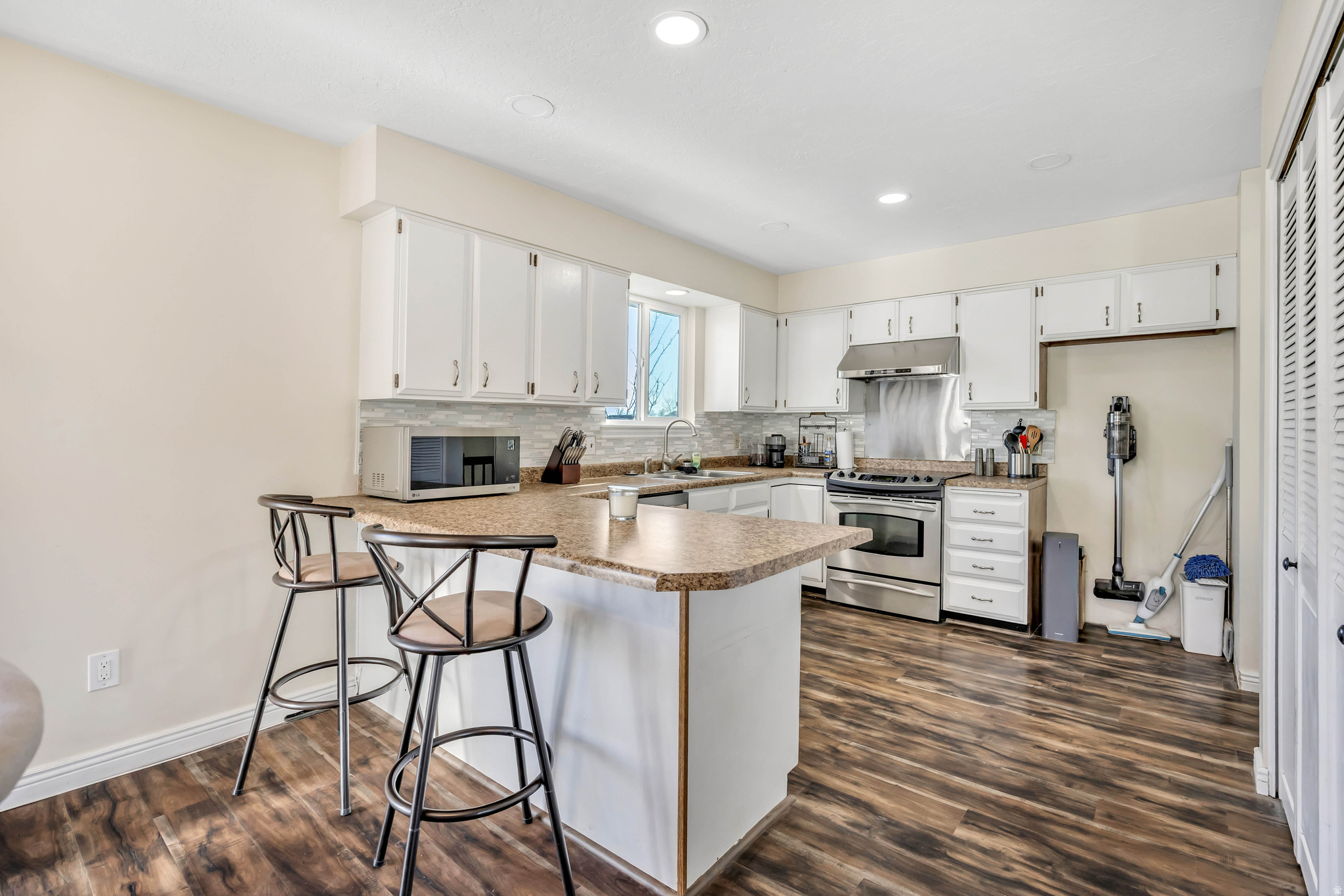 CHASE LANE WEST PLAT - Residential