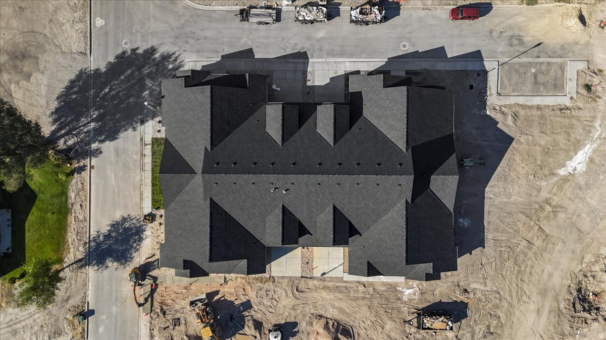 HEATHER ON PARKWAY - Residential