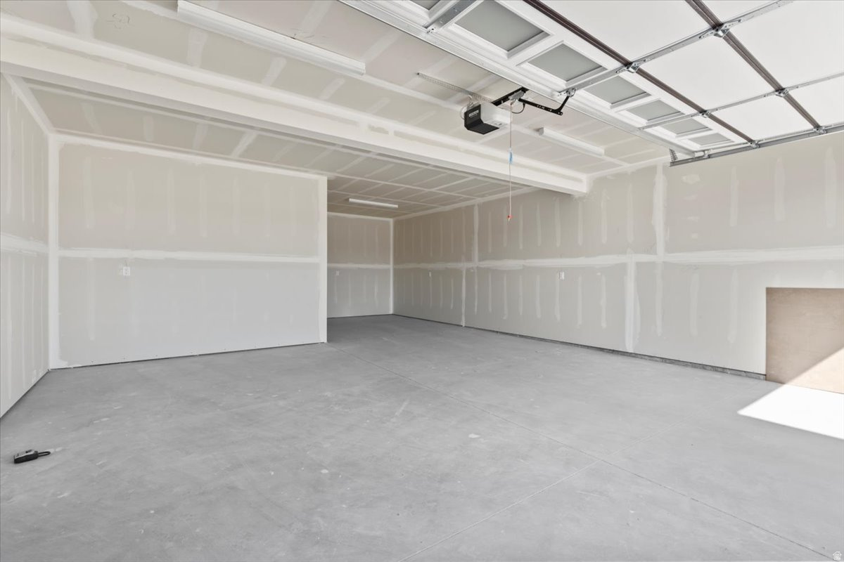 HEATHER ON PARKWAY - Residential