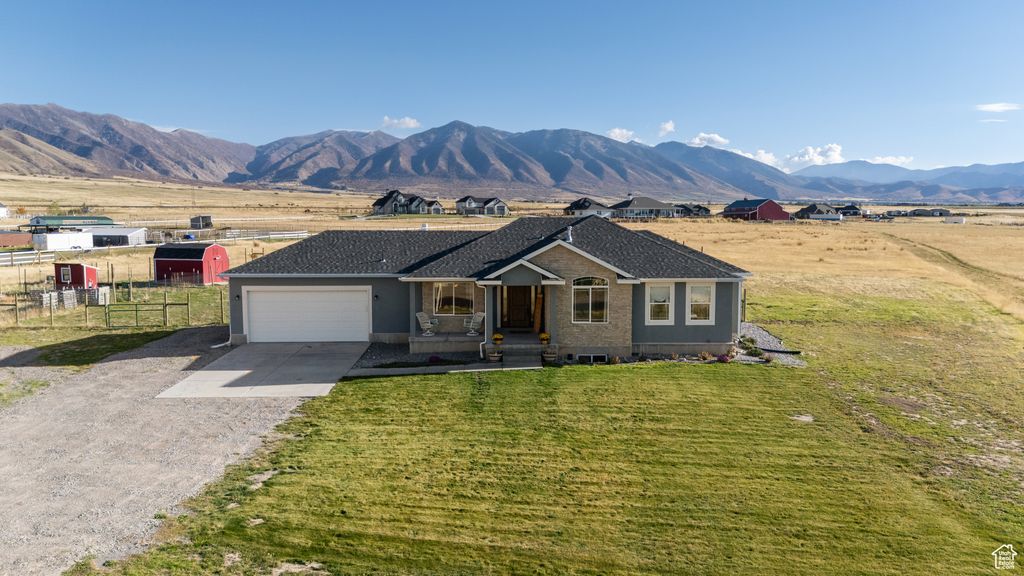 Photo of 1602 E ARROWHEAD LN, Erda, UT 84074 (MLS # 2119429)
