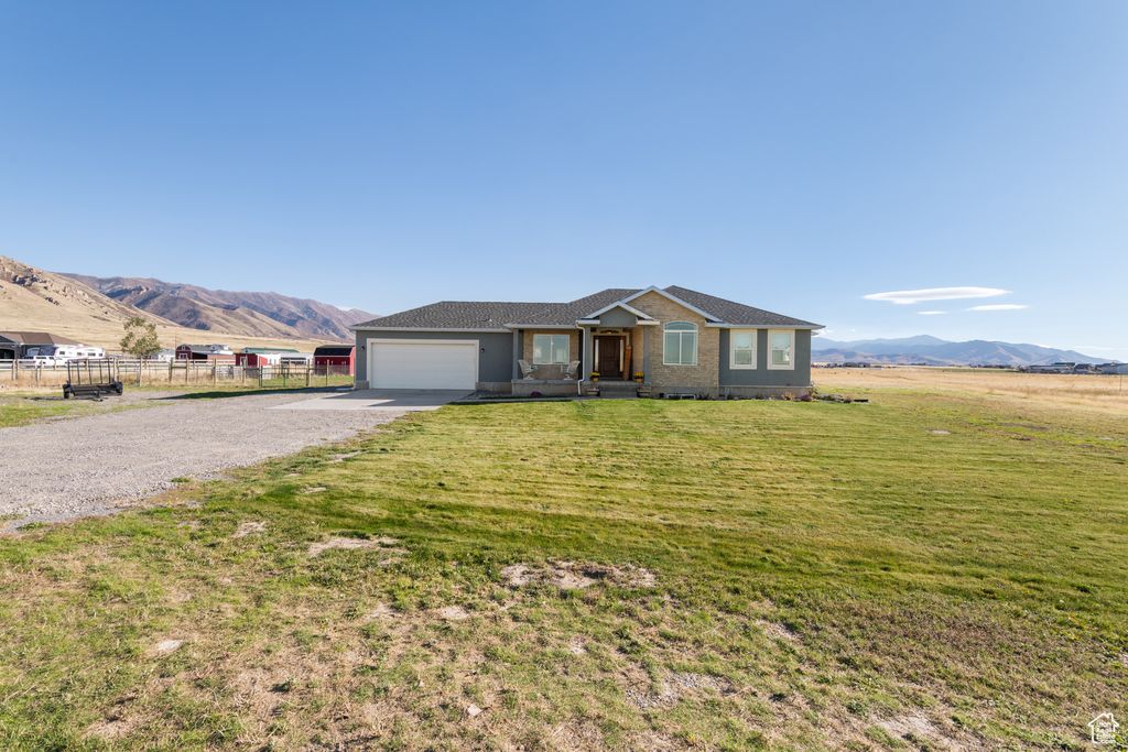 Photo of 1602 E ARROWHEAD LN, Erda, UT 84074 (MLS # 2119429)