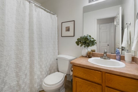 Tiny photo for 58 N COUNTRY BEND RD, Farmington, UT 84025 (MLS # 2186100)