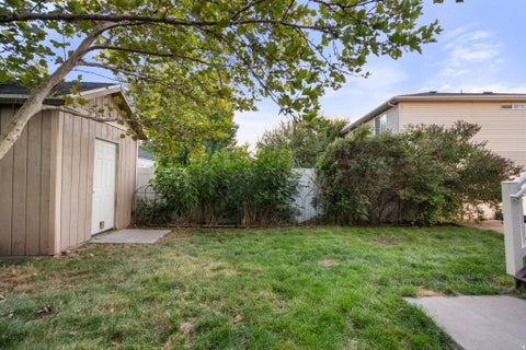 Tiny photo for 58 N COUNTRY BEND RD, Farmington, UT 84025 (MLS # 2186100)