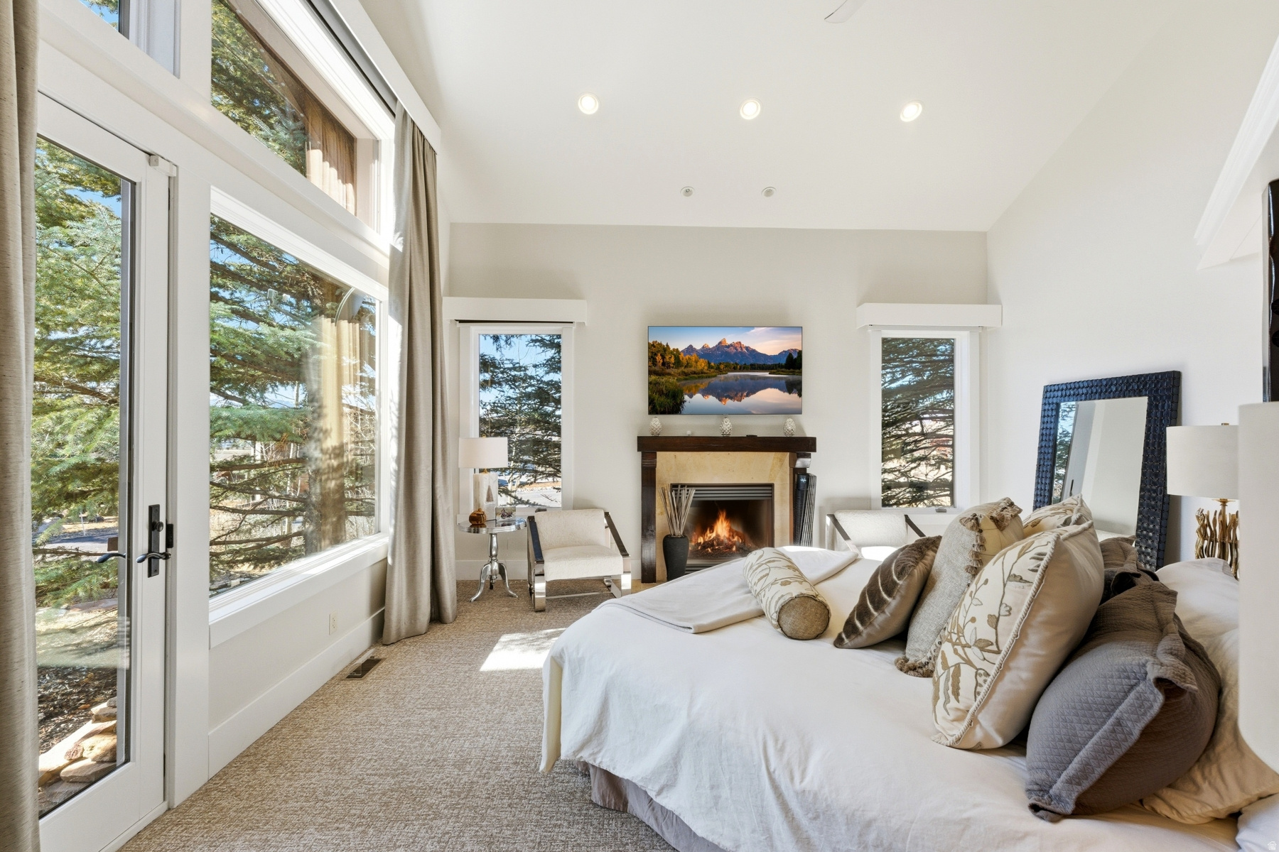 THE HOMESTEADS - Residential