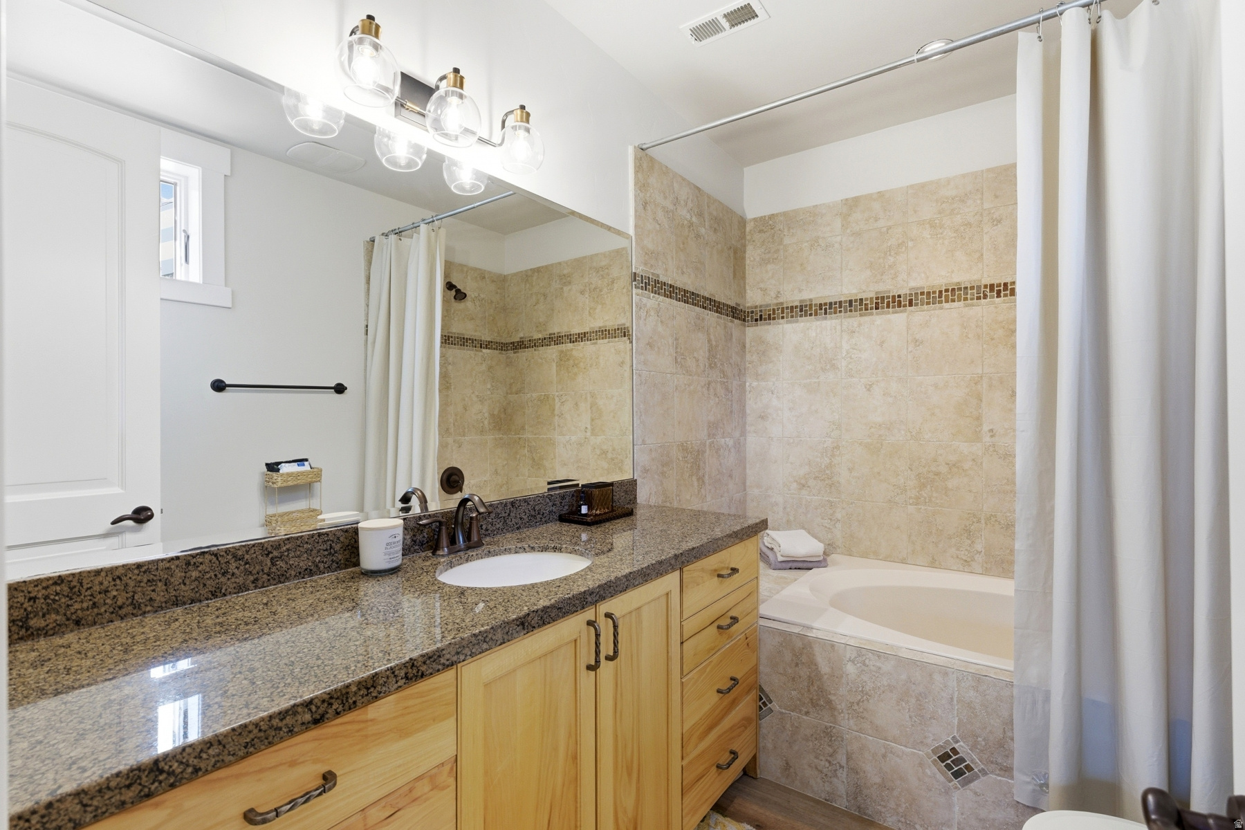 THE HOMESTEADS - Residential