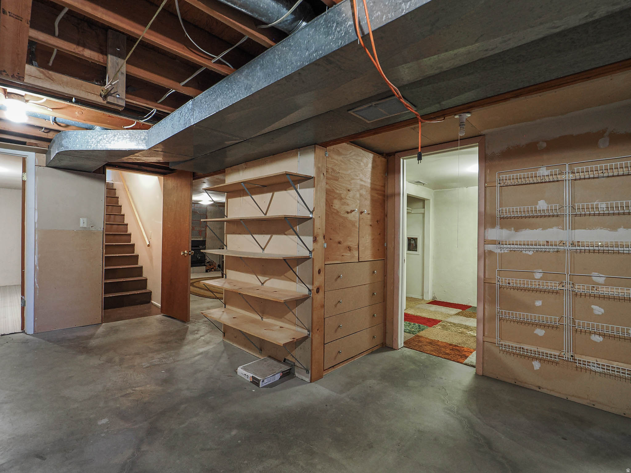 COLONY WEST - Residential