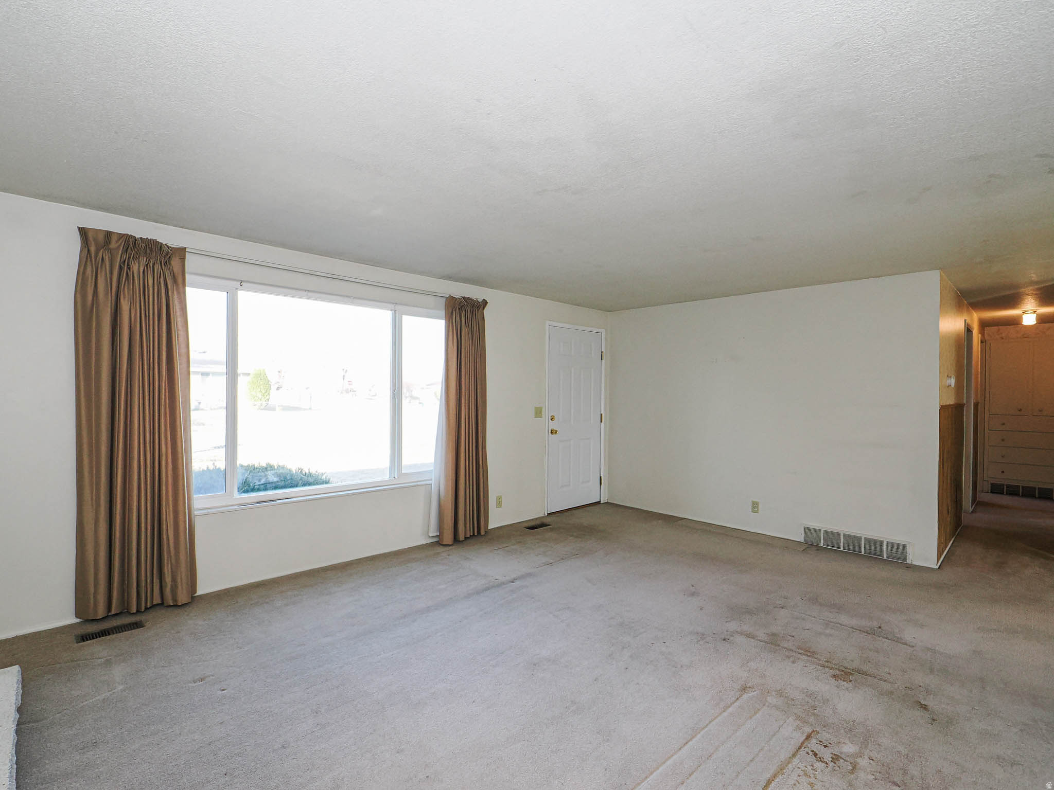 COLONY WEST - Residential