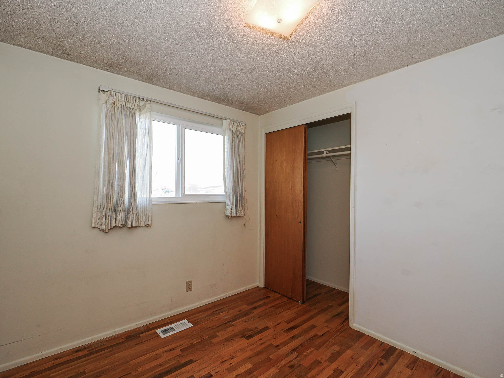 COLONY WEST - Residential