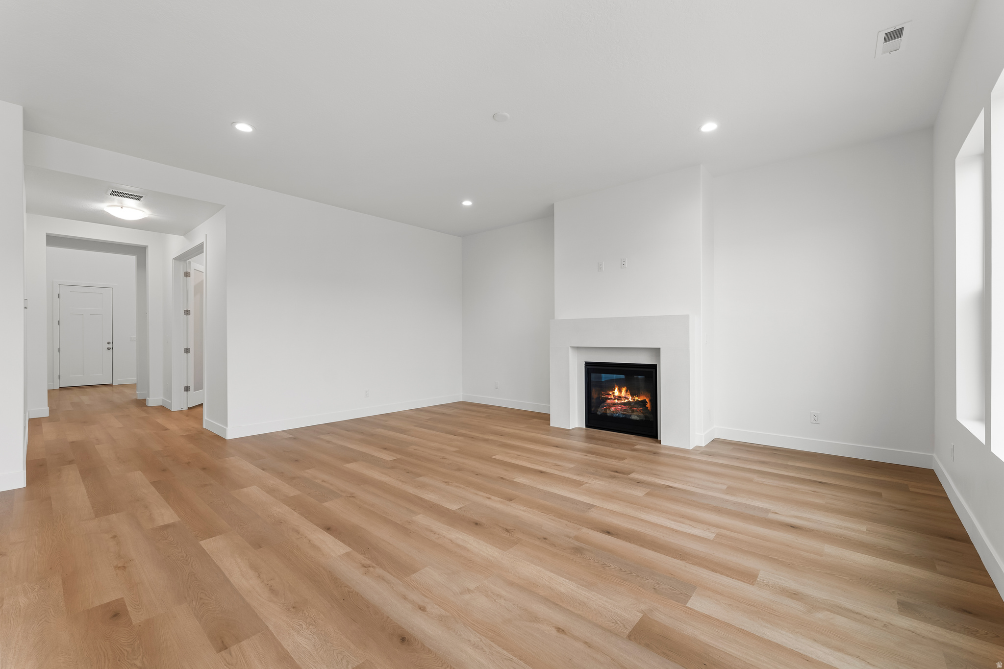 BRISTOL FARMS - Residential