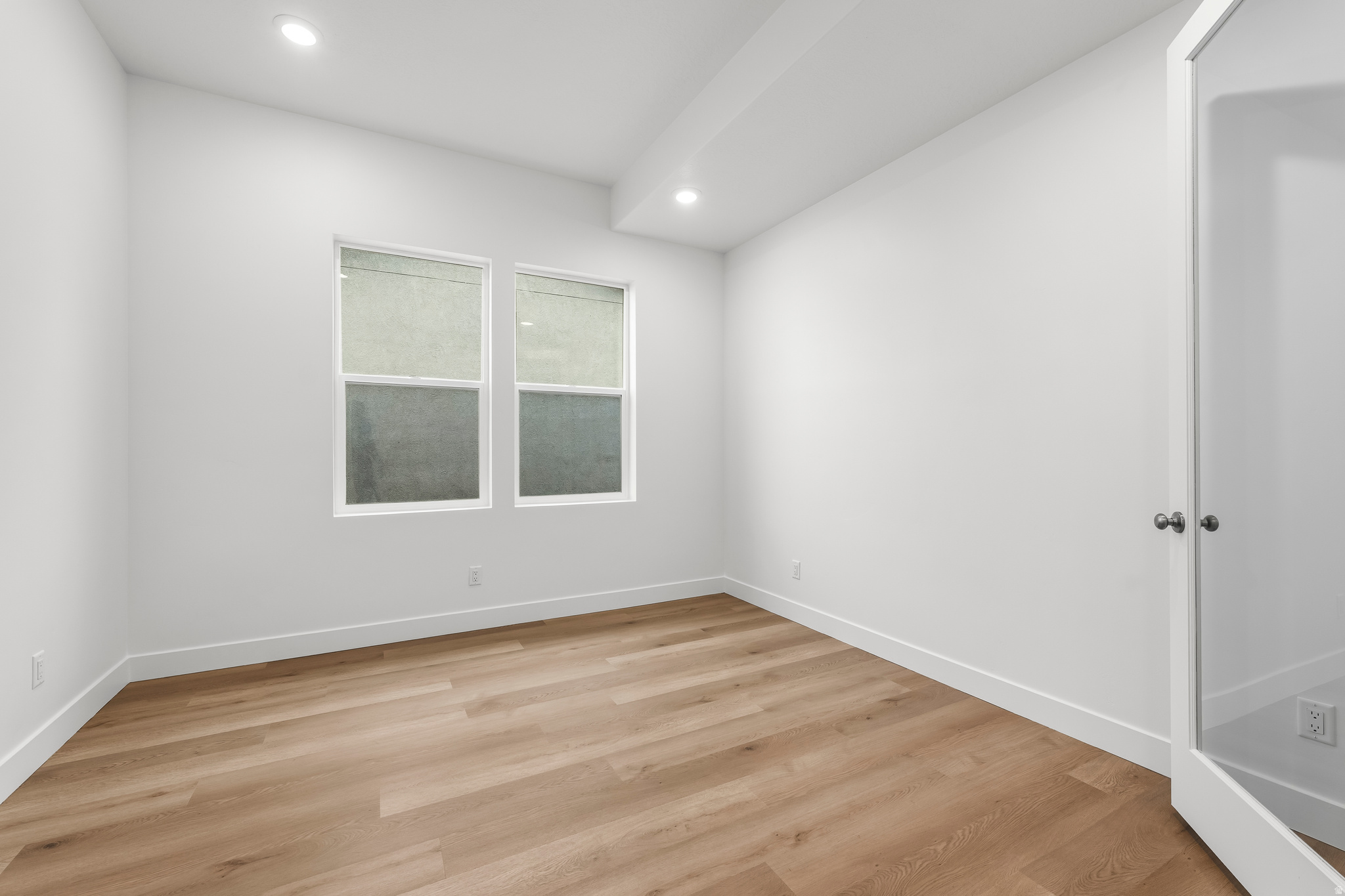 BRISTOL FARMS - Residential