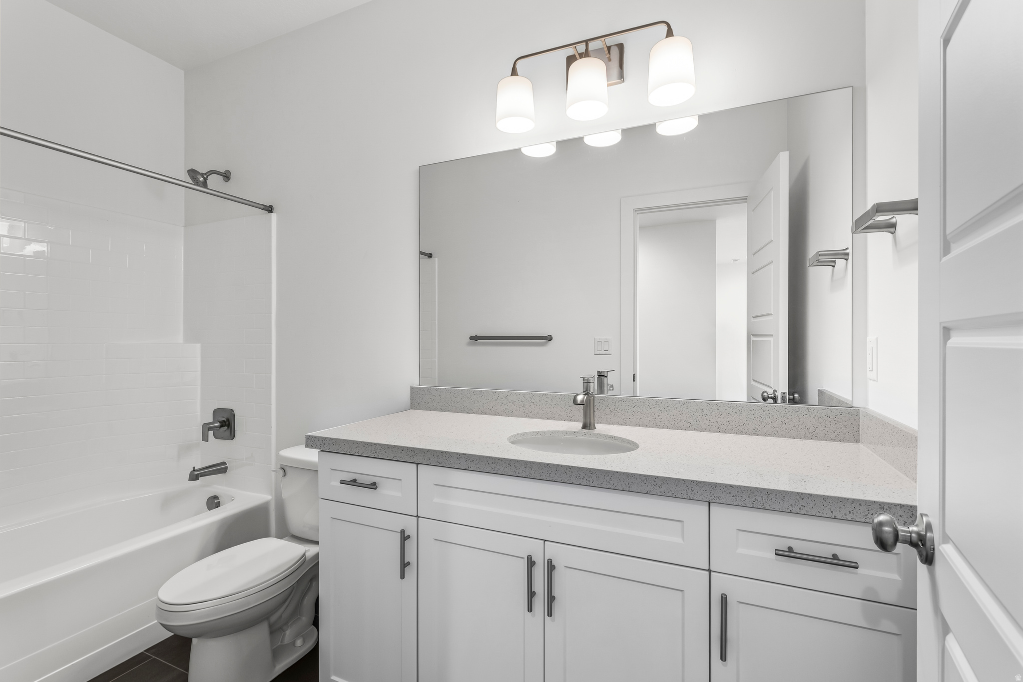 BRISTOL FARMS - Residential