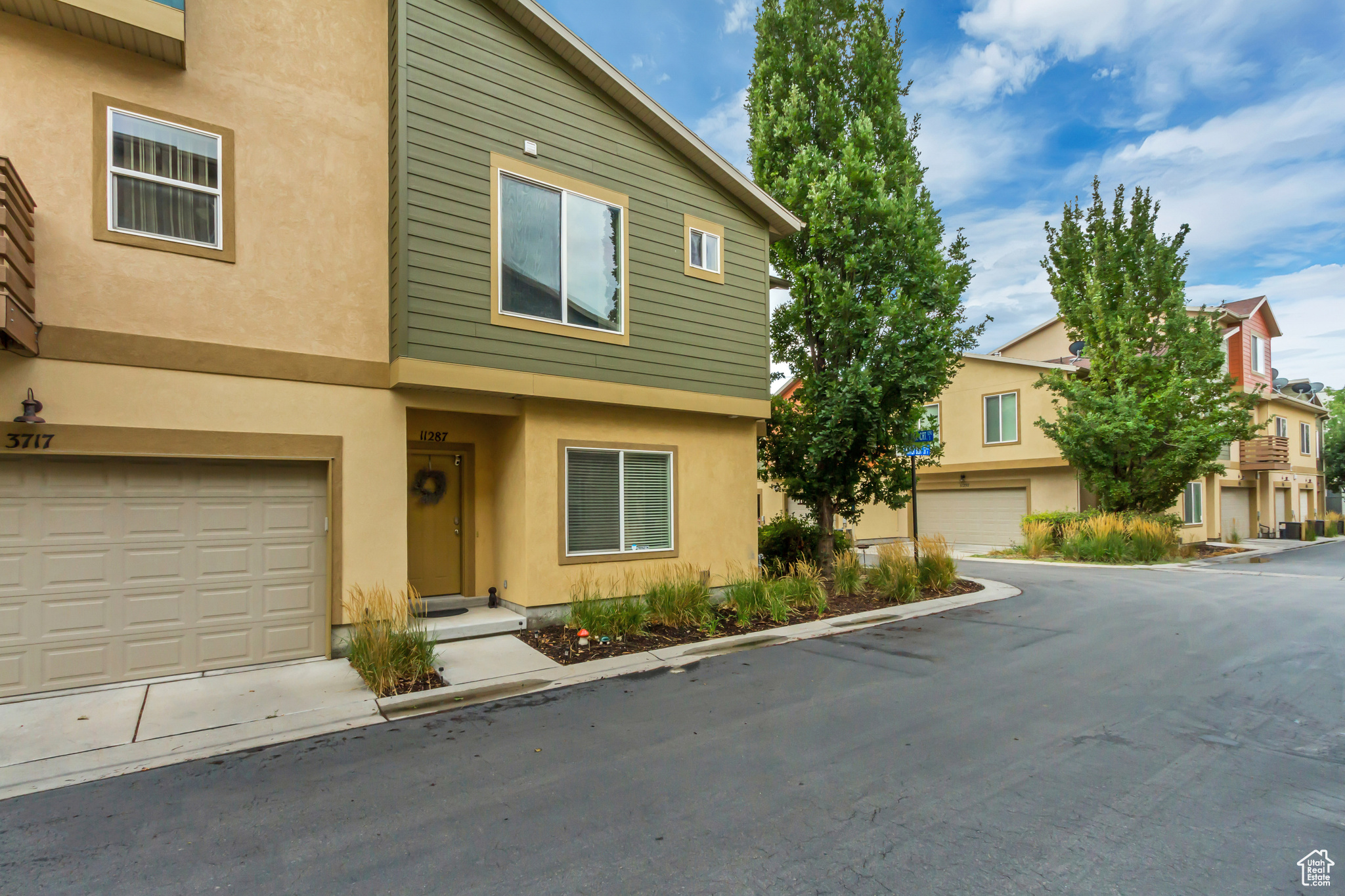 SUMMERLANE - Residential