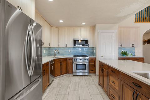 Tiny photo for 7745 N 1800 S, Cedar City, UT 84720 (MLS # 2146775)