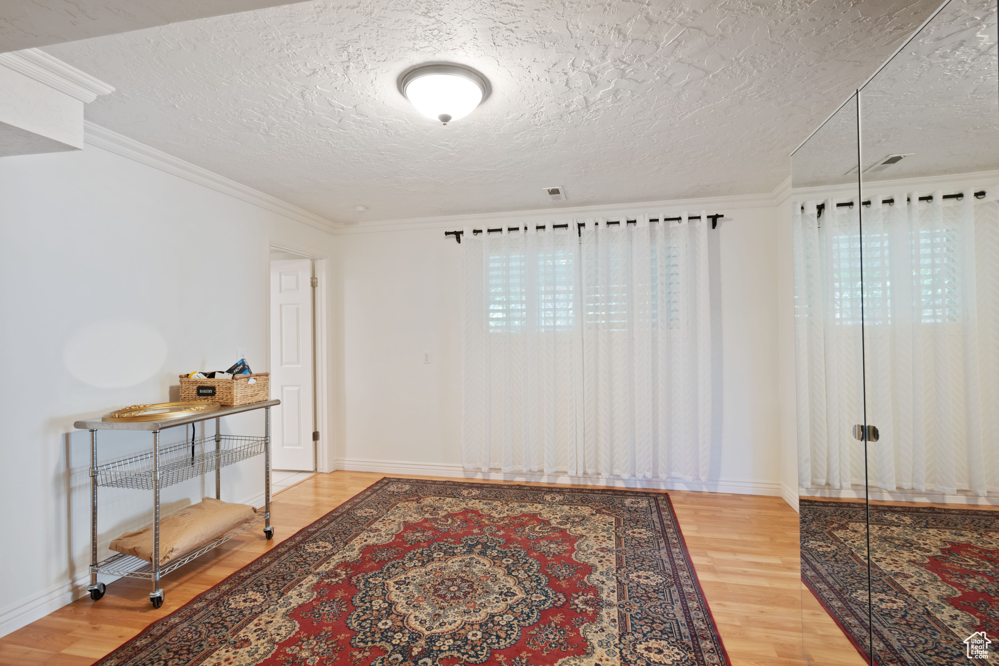 1749 E Crescent Dr, Sandy, Utah image 18