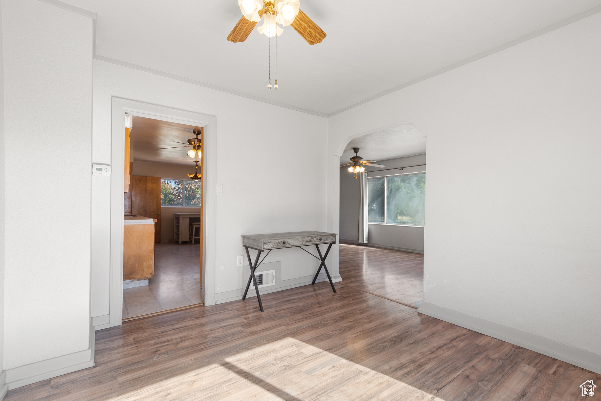 INTERNATIONAL SUB - Residential