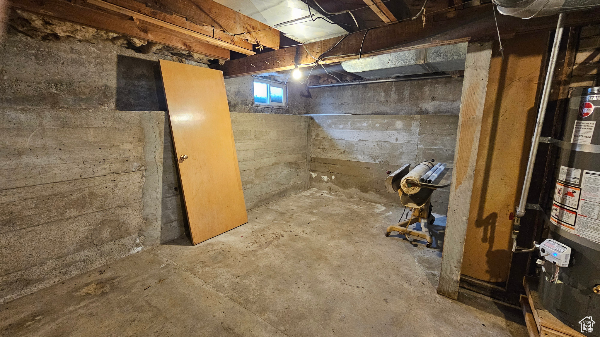 INTERNATIONAL SUB - Residential