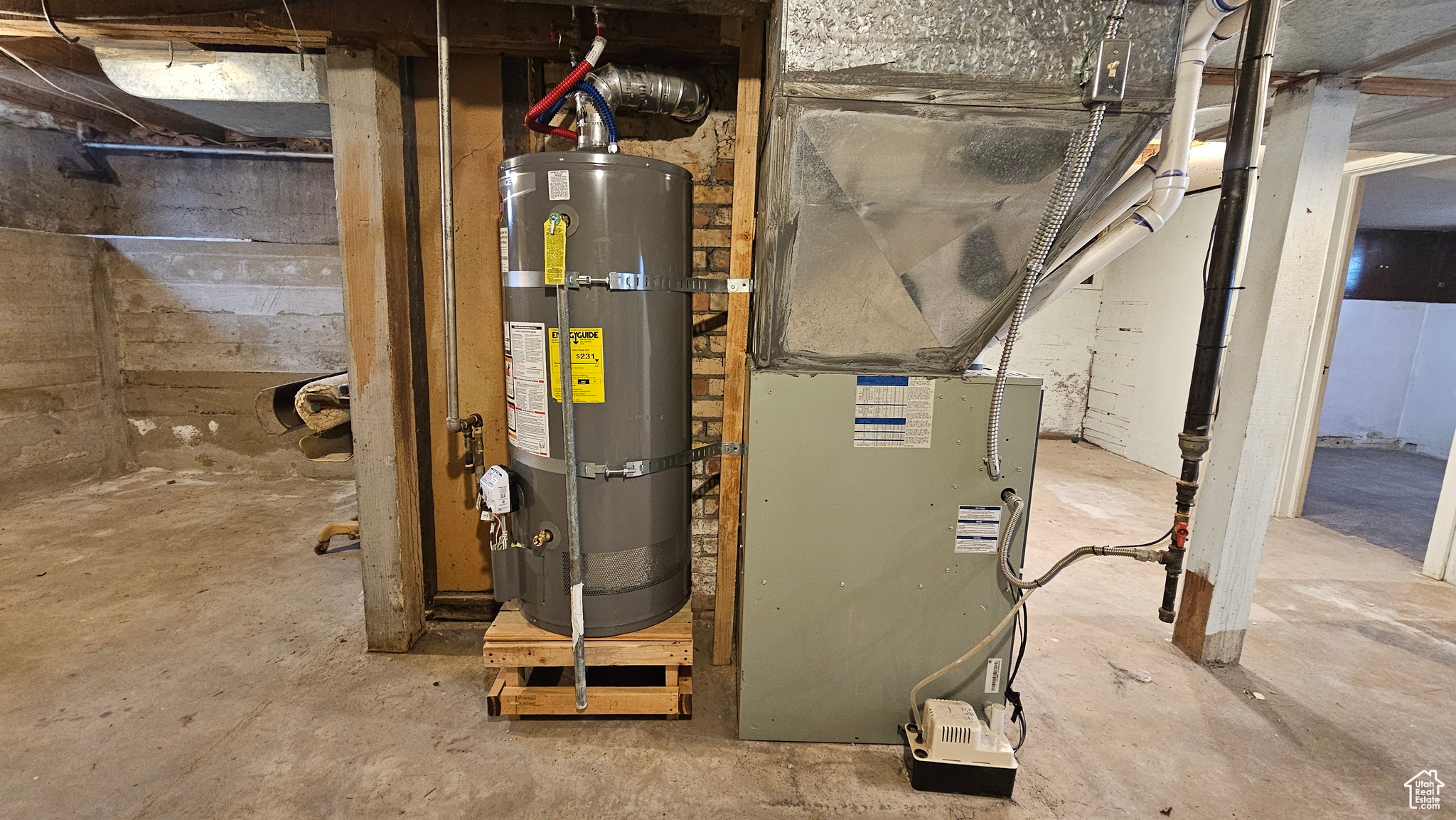 INTERNATIONAL SUB - Residential