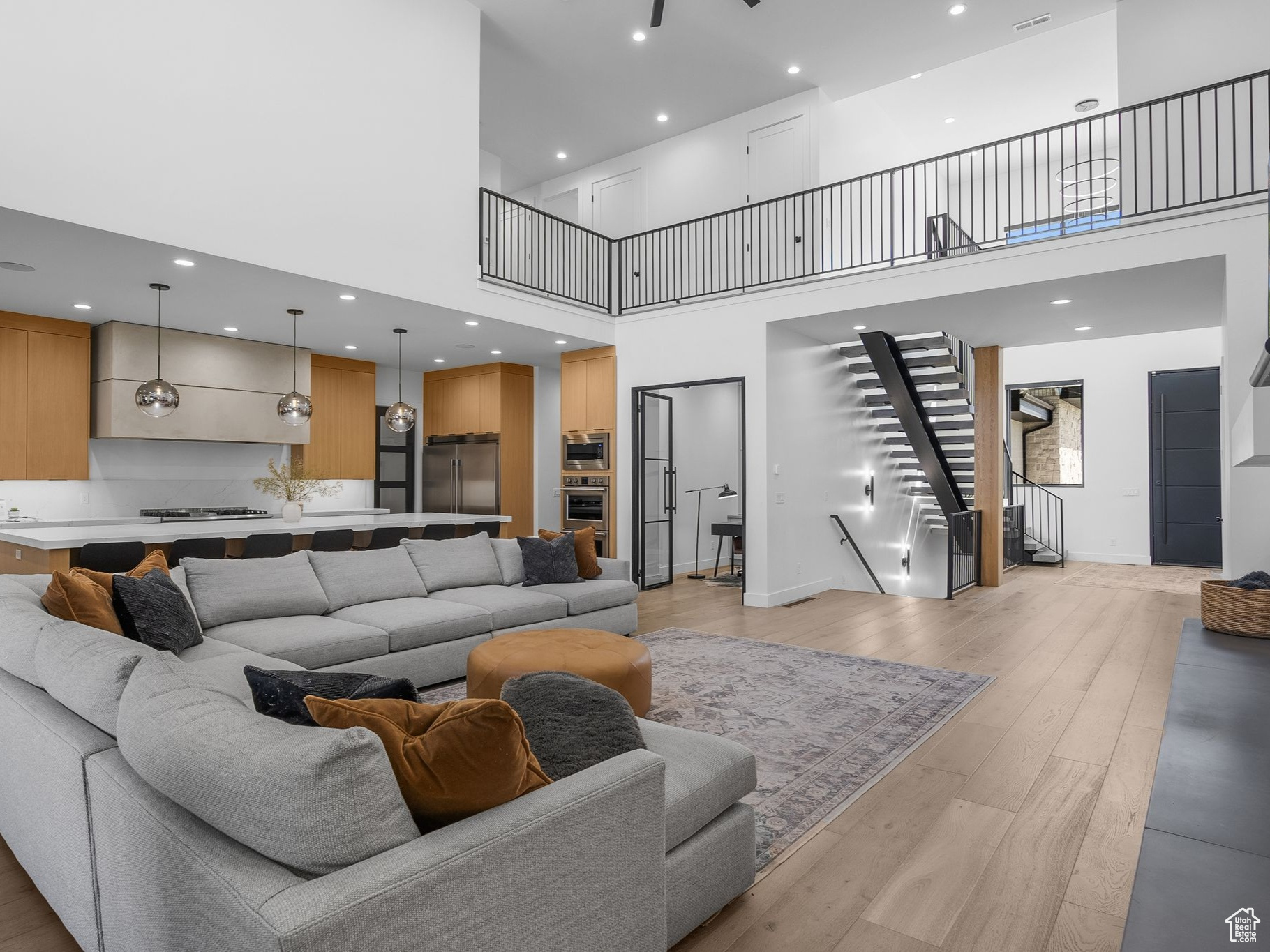 10812 S Lees Dream Dr, South Jordan, Utah image 3
