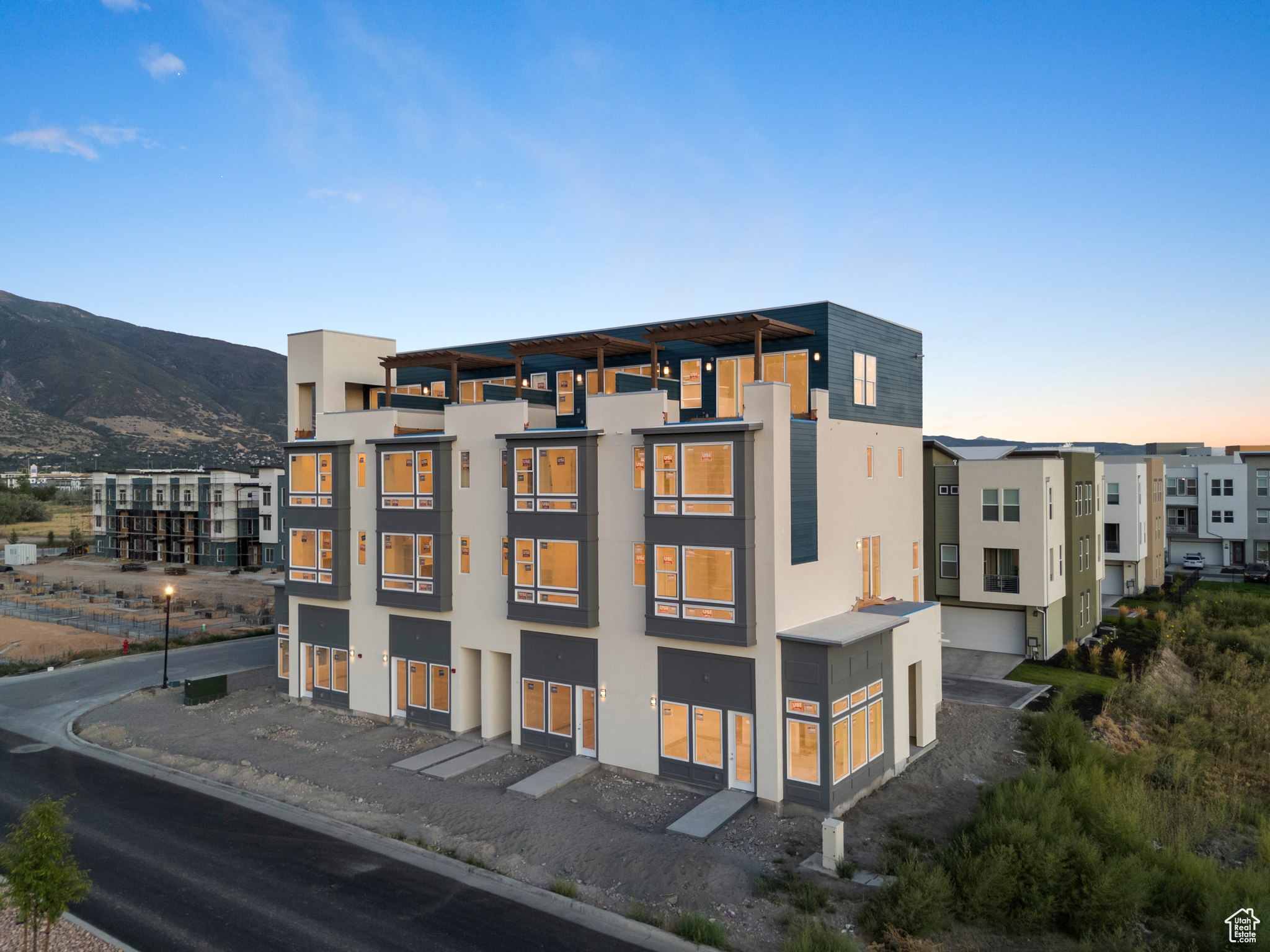 STATION PARK - Residential