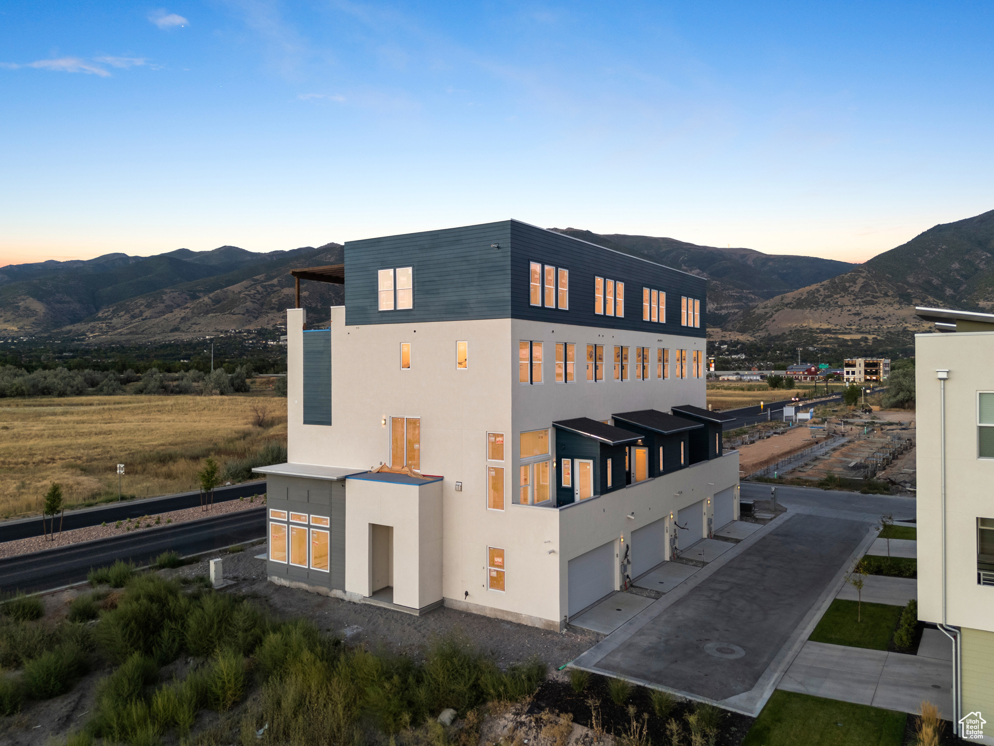 STATION PARK - Residential