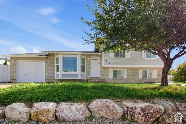 1493 S 500 E, KAYSVILLE, UT 84037 - Image 6d0a8d70856ae31b2fc8e6d4d9629e9e/2764192796