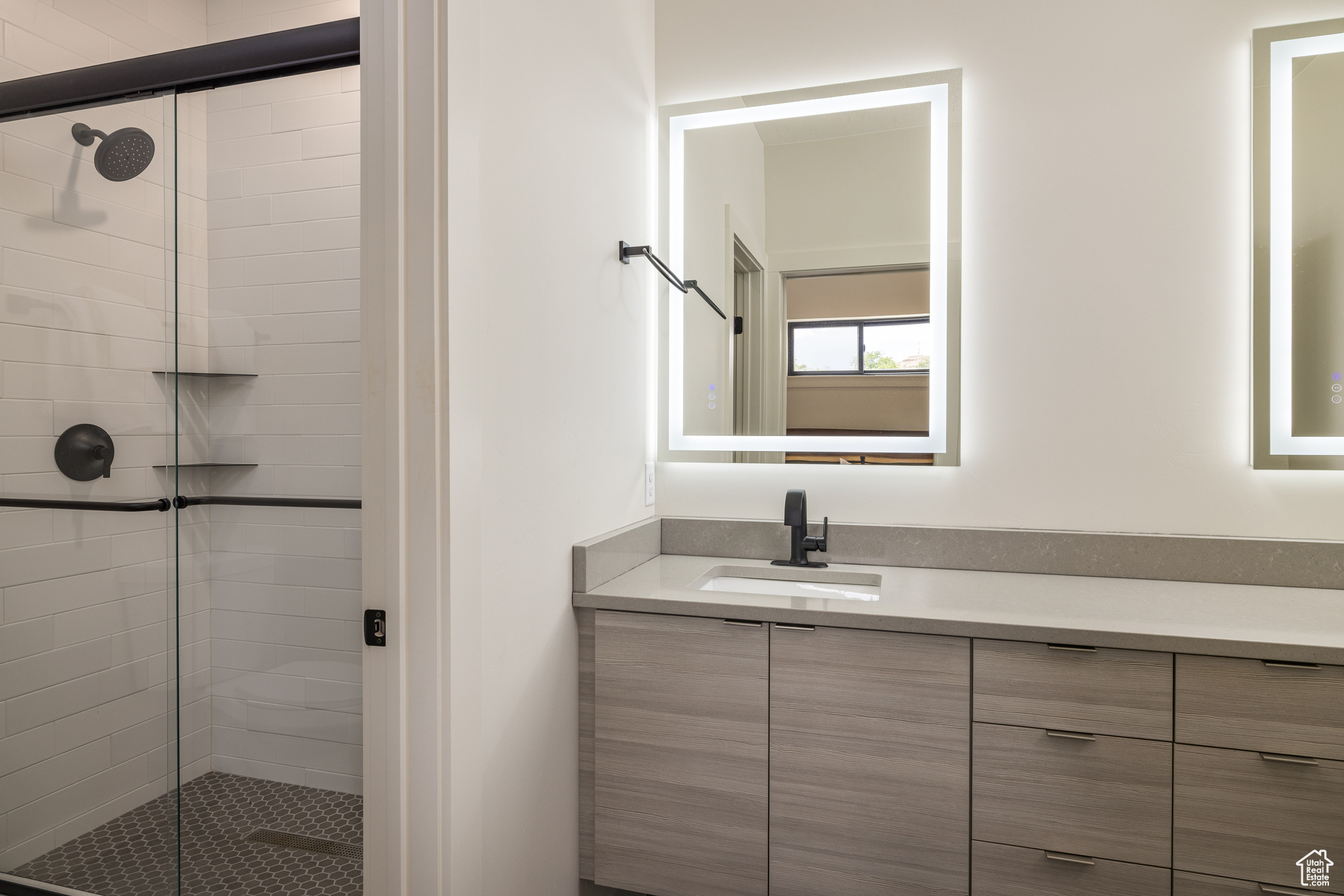 COTTONWOOD CONDOS - Residential