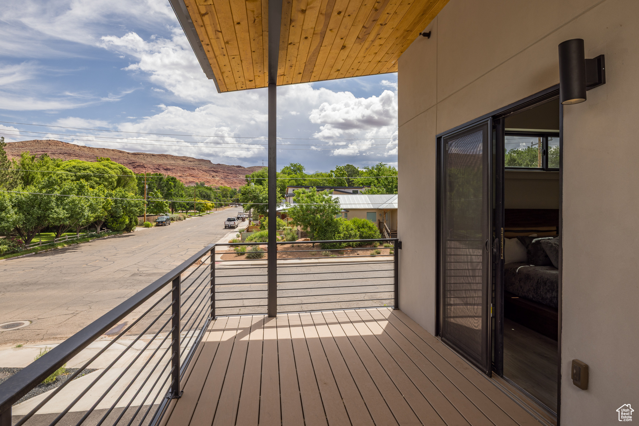 COTTONWOOD CONDOS - Residential